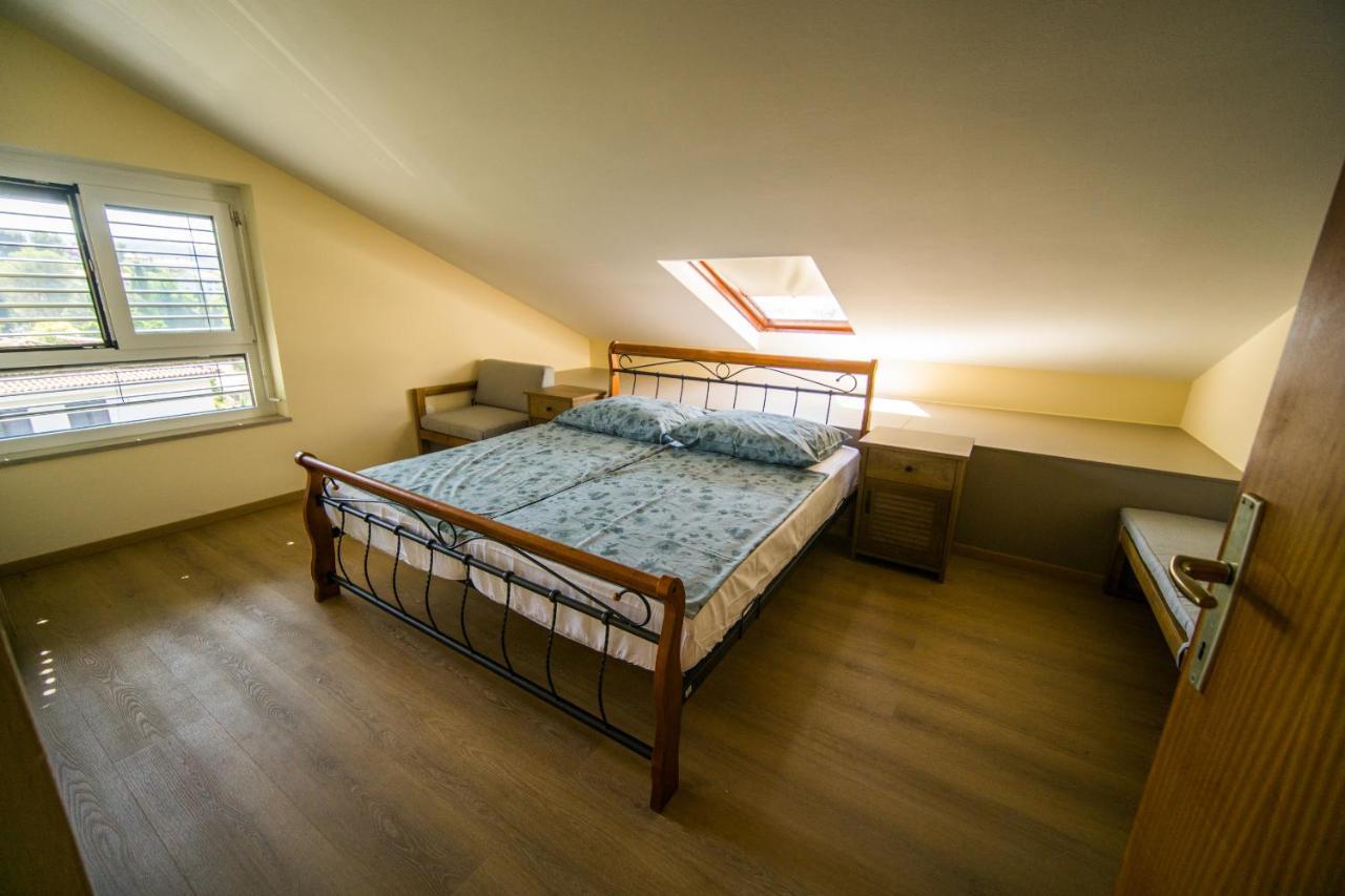 Apartments Sara 7, 8, 9 포르토로즈 외부 사진